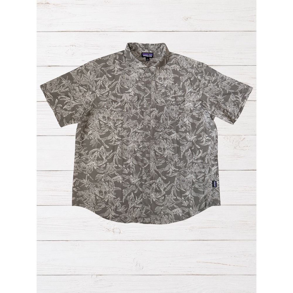 Patagonia Self Guided Hike Shirt Men's Large Olive Green UPF 50+ Button Up